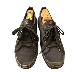 Unisex Cariuma Sneakers- Black Skateboard shoes size 7.5 Men, 9 Women